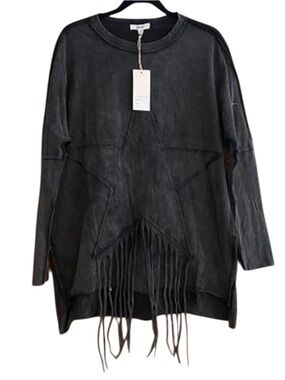 BlueVelvet L Black Fringe Star Pullover Tee